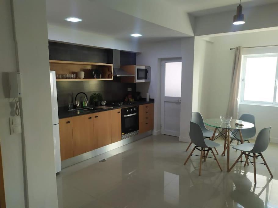 Homing Plateau - Apartment In The City Of Πράγια Εξωτερικό φωτογραφία