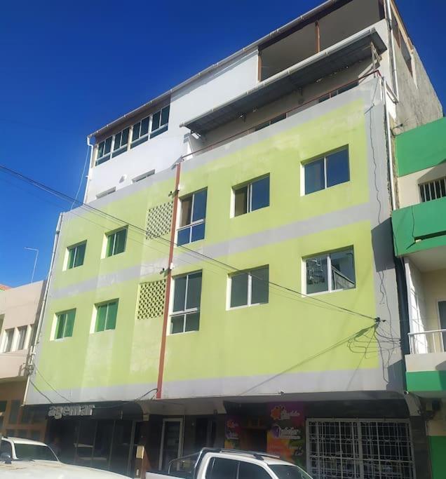 Homing Plateau - Apartment In The City Of Πράγια Εξωτερικό φωτογραφία